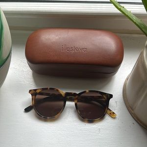 Illsteva Women’s Sterling Sunglasses